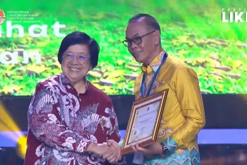 Pemkab HSS Raih Penghargaan Proklim Terbaik Tingkat Nasional