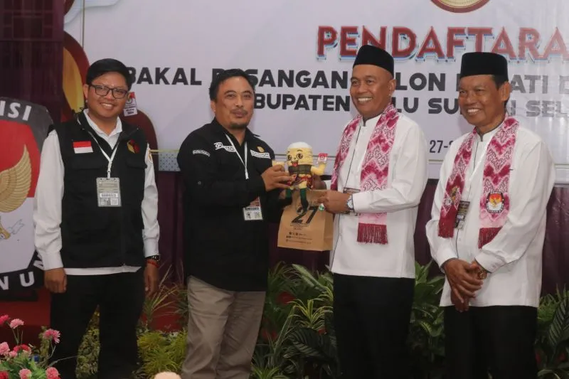 KPU HSS Sebut Berkas Pendaftaran Paslon Udin Ansyar-Suriani Lengkap
