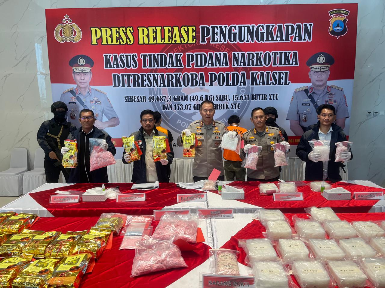 Ditresnarkoba Polda Kalsel Kembali Ungkap 49,6 Kilogram Sabu Jaringan Internasional