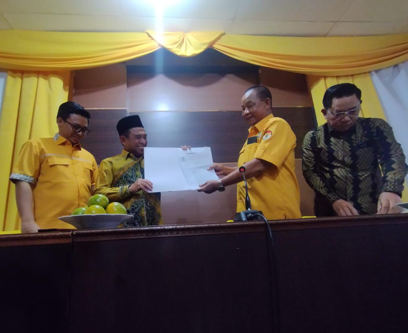 Sempat Was-was, Akhirnya Arifin Terima SK Rekomendasi Usungan Golkar Maju Pilwalkot Banjarmasin