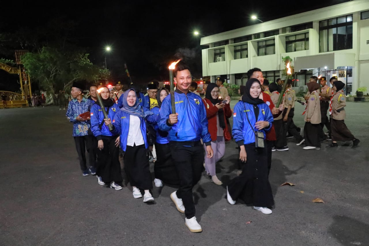 TAPTU DAN RENUNGAN SUCI DI BATOLA PADA HUT RI KE-79