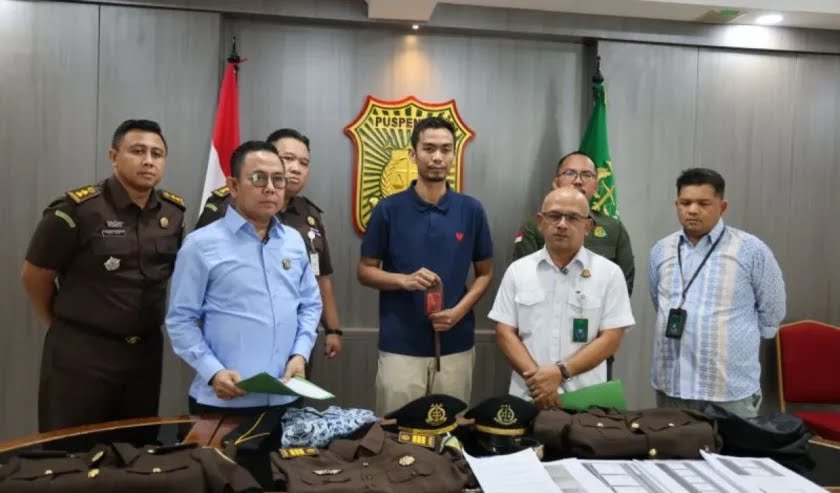 Jaksa Gadungan Tipu Rp4,6 Miliar Untuk Judi Online