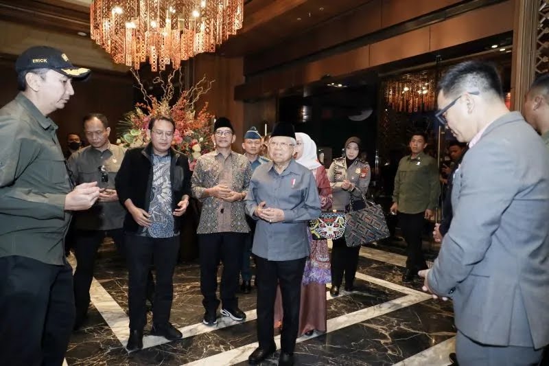 Wapres Pimpin Doa saat Pertama Injakkan Kaki di IKN