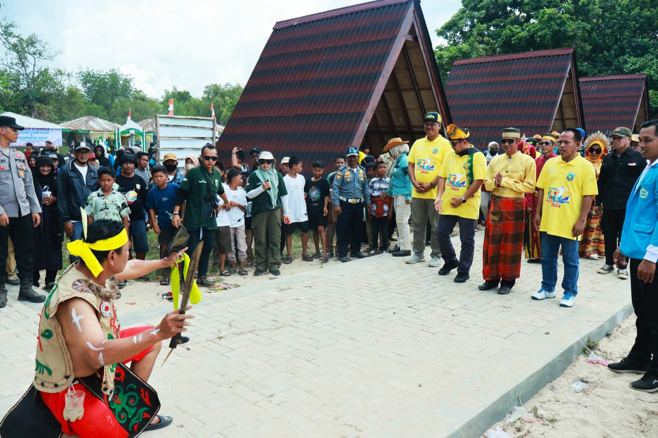 Ratusan Masyarakat Ramaikan Festival Katir Race dan Malasuang Manu