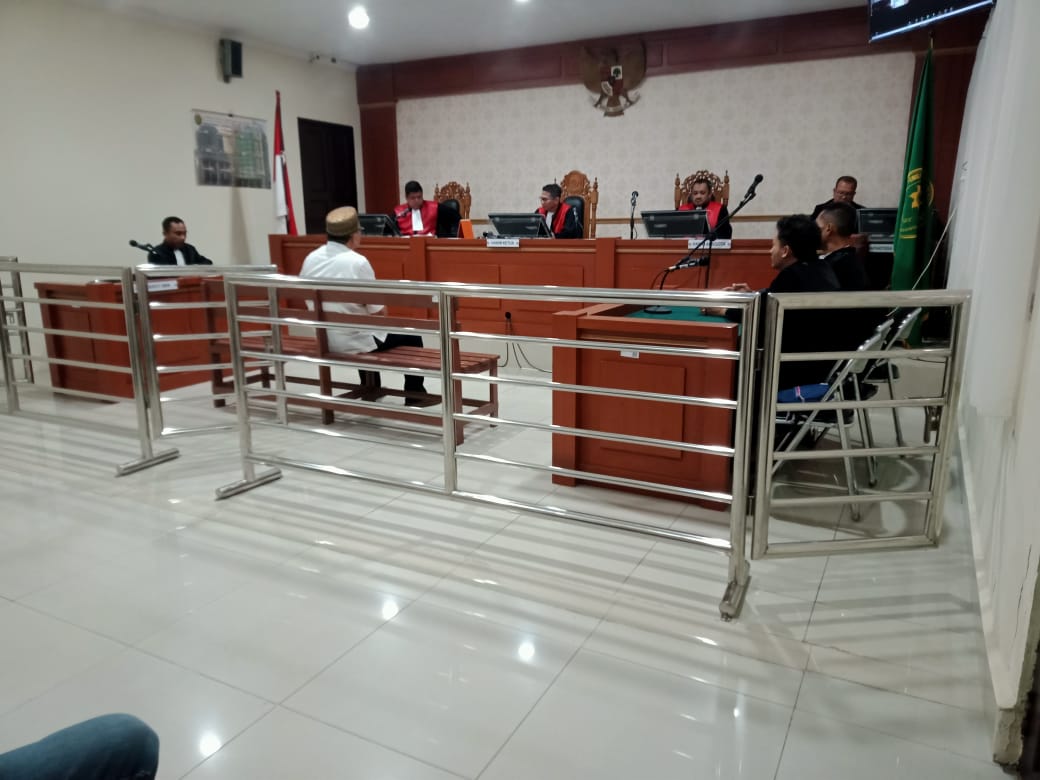 Notaris Achmad Adji Dituntut 1 Tahun 6 Bulan Penjara