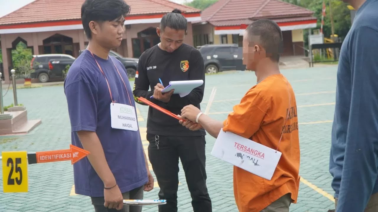 Pelaku Rekonstruksi 26 Adegan Pembunuhan di Desa Pudak Balangan