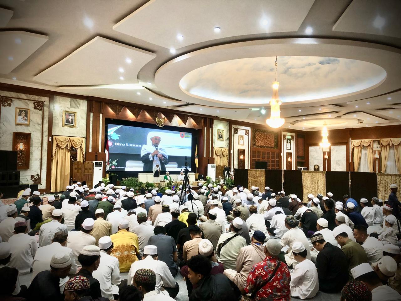 Guru Hadi: Mencintai Rasulullah dan Berharap Mimpi Bertemu Rasullullah