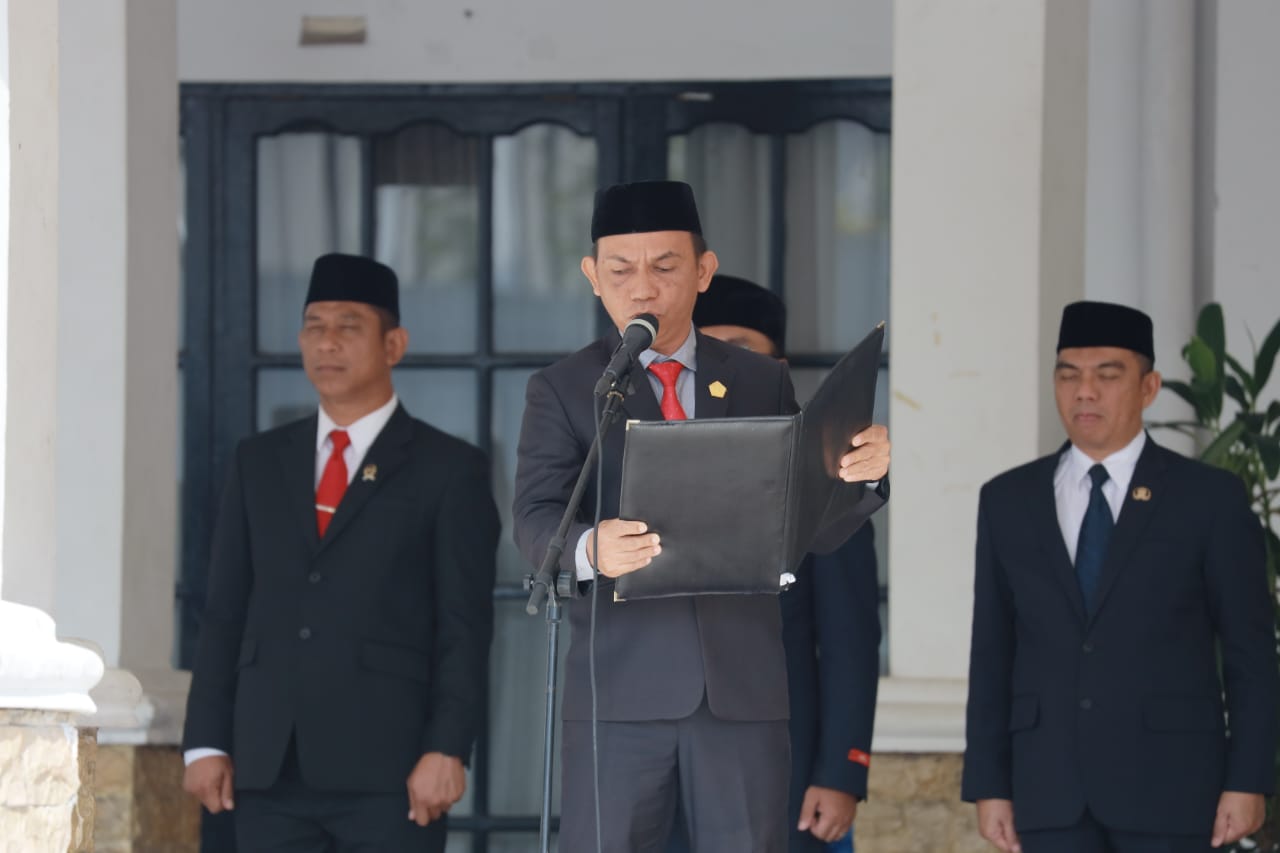 Ketua DPRD Batola Sementara Baca Ikrar Hari Kesaktian Pancasila