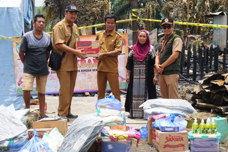 Pemkab Balangan Bantu Logistik Korban Kebakaran di Buntu Karau