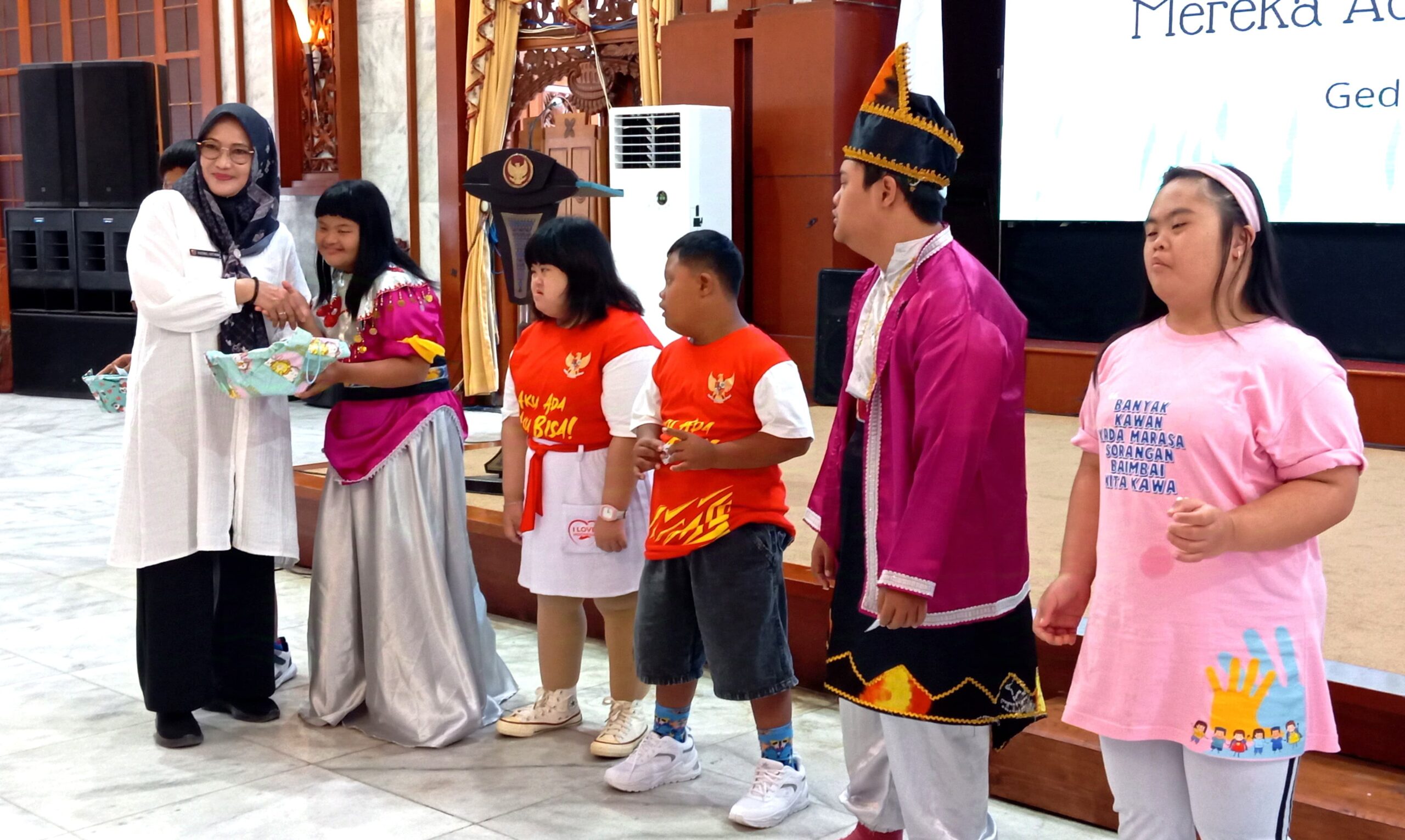 Paman Birin Dukung Eksistensi Anak-anak Down Syndrome