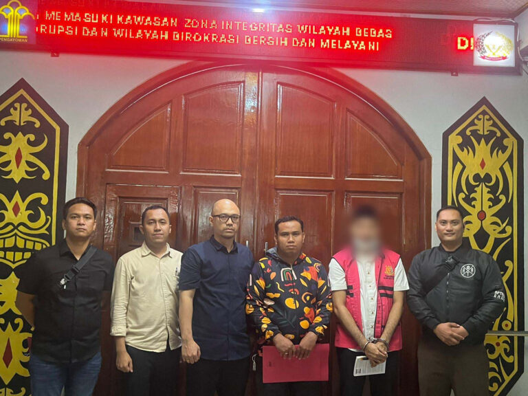 Kejaksaan Tangkap DPO Pejabat Kutai Timur atas Dugaan Korupsi Solar Cell Sekolah