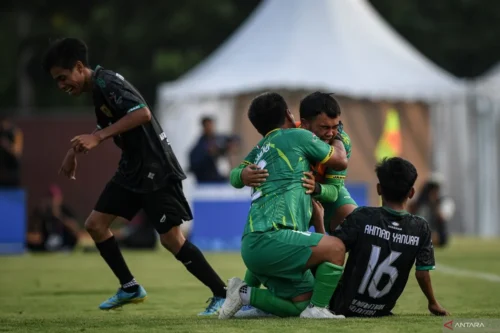 Peparnas 2024 – Tim Sepak Bola Kalsel Rebut Medali Emas