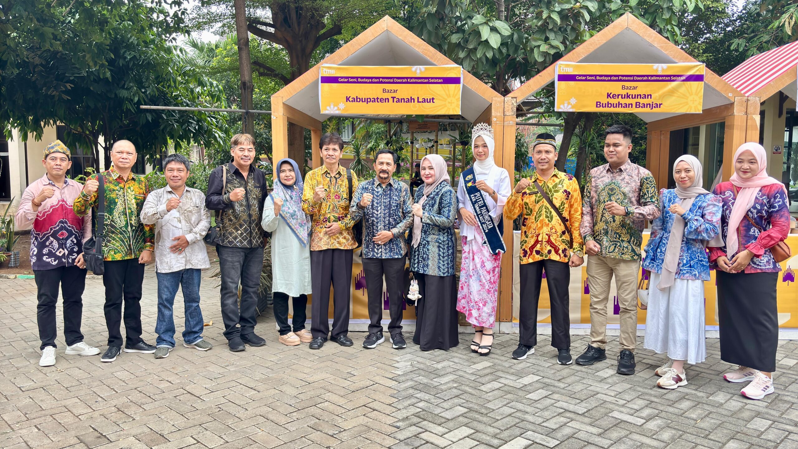 Pj Bupati Tala Hadiri Gelar Seni Budaya dan Upacara Baayun Maulud di TMII