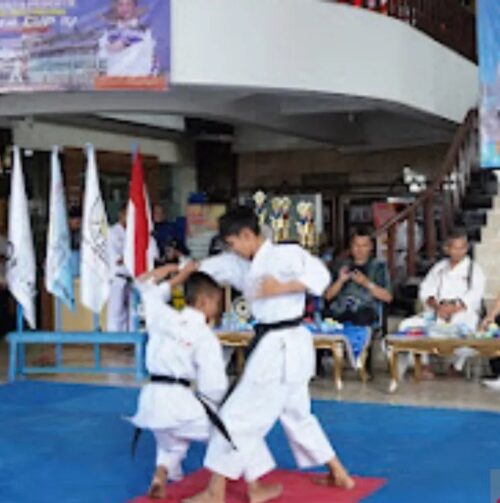 Ratusan Atlet pada Kejuaraan Karate Tradisional di Banjarmasin