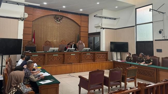 Pengacara Minta Tom Lembong Dihadirkan di Sidang Praperadilan