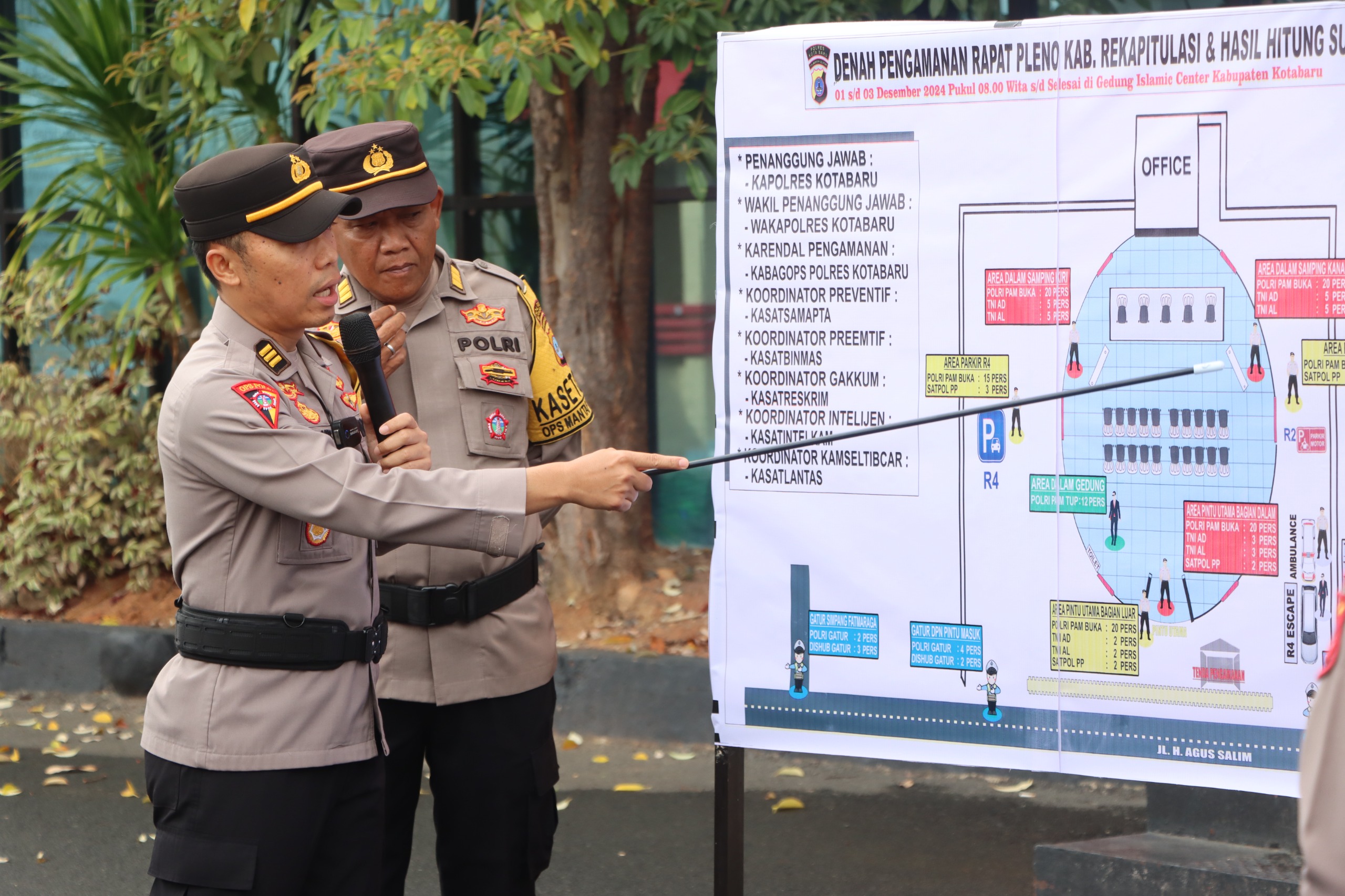 Ratusan Personel Jaga Ketat Rekapitulasi Suara Pilkada Kotabaru