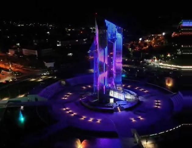 Bundaran Besar Palangka Raya: Antara Fungsi dan Realitas
