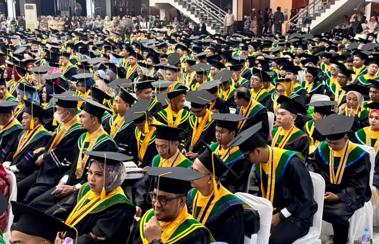 Muhidin Sebut Pemprov Kalsel Terus Berupaya Memajukan Pendidikan