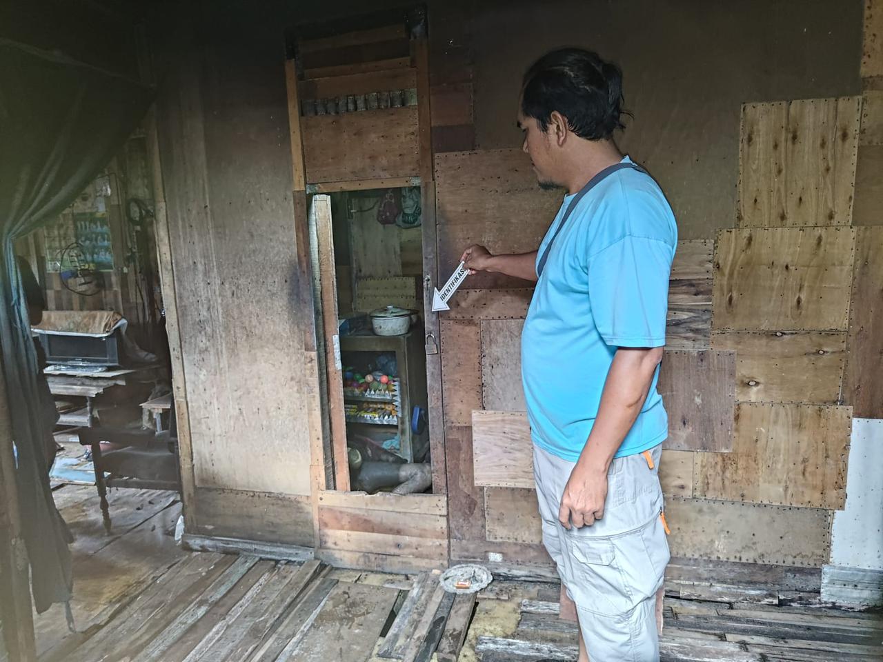 Temuan Mayat Membusuk Gegerkan Warga Teluk Tiram
