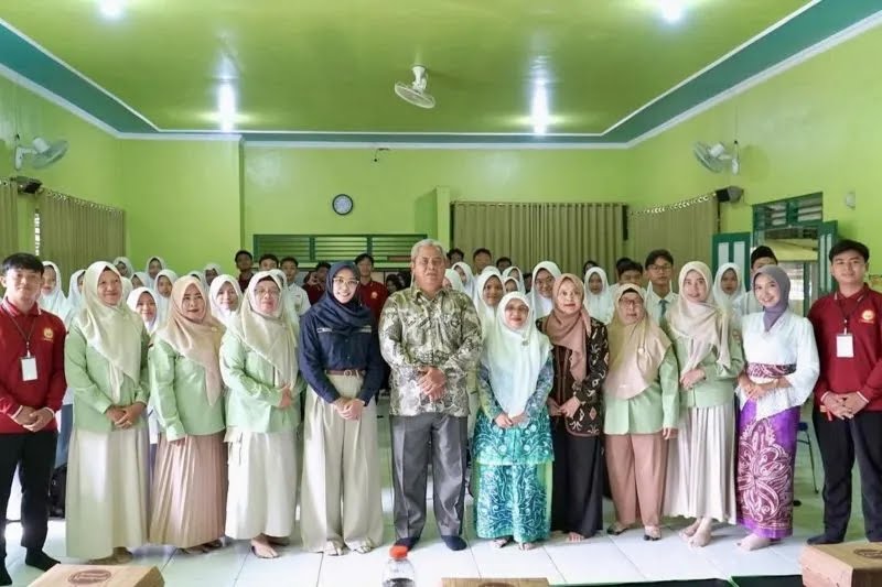 Pemkab HST Kenalkan Dampak Positif dan Negatif AI ke Remaja