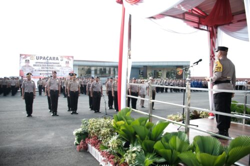 810 Personel Kalsel Naik, Kapolda Kalsel Apresiasi Dedikasi Anggota  dan PNS