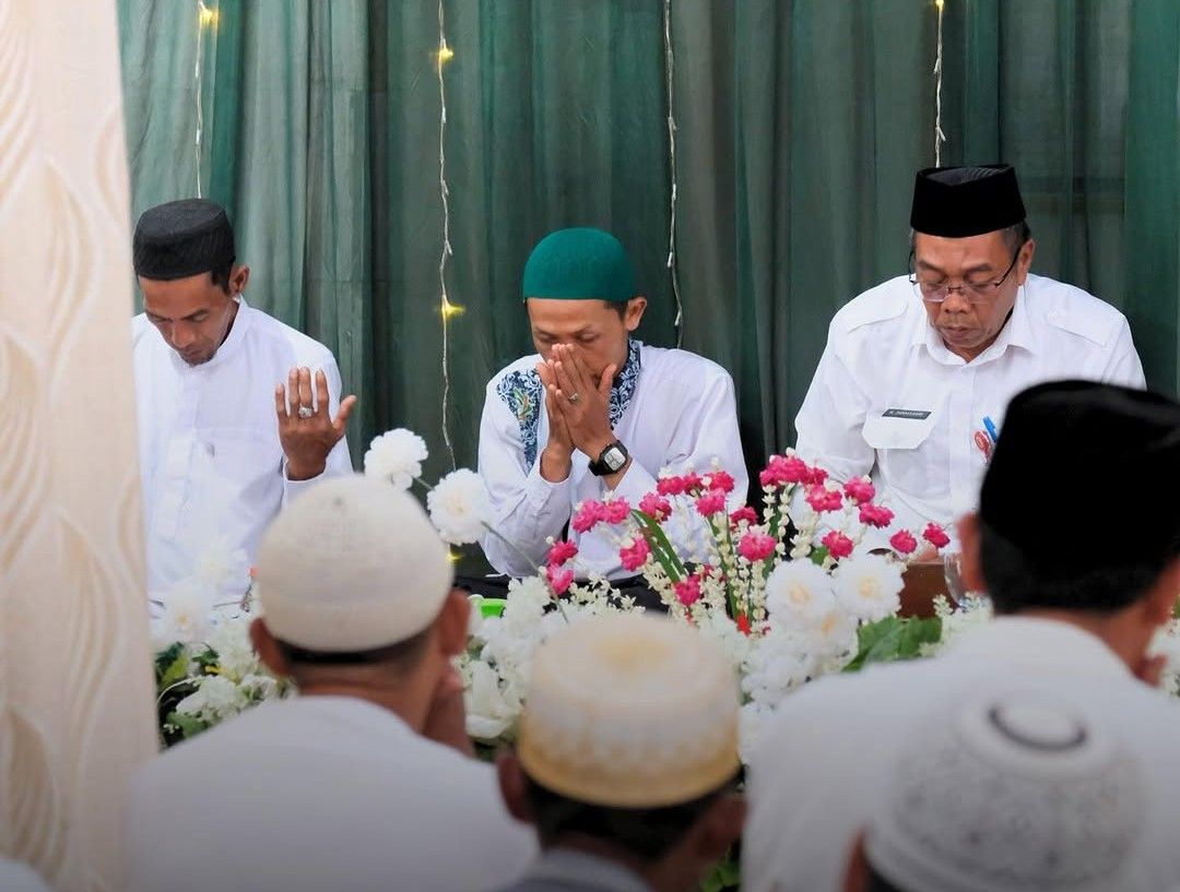 Pemkab HST Gelar Peringatan Isra Mi’raj di Desa Banua Asam