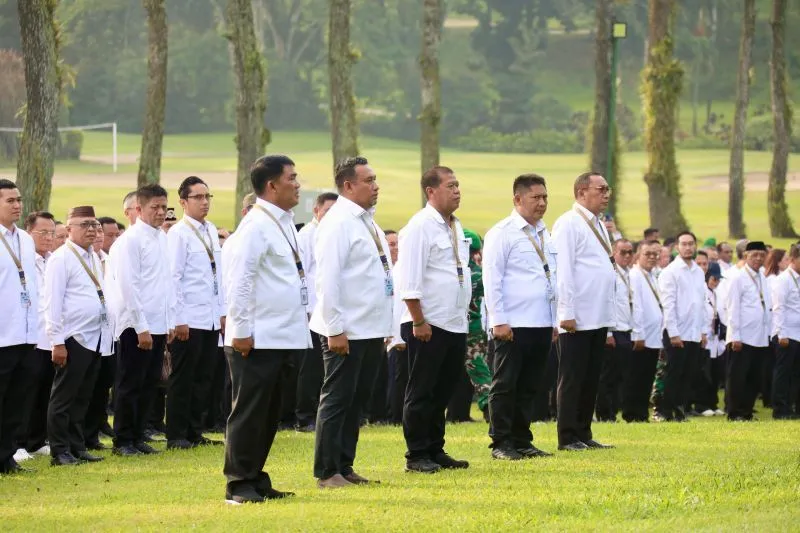 Bupati HST Jadi Komandan Kompi D Saat Retreat di Akmil