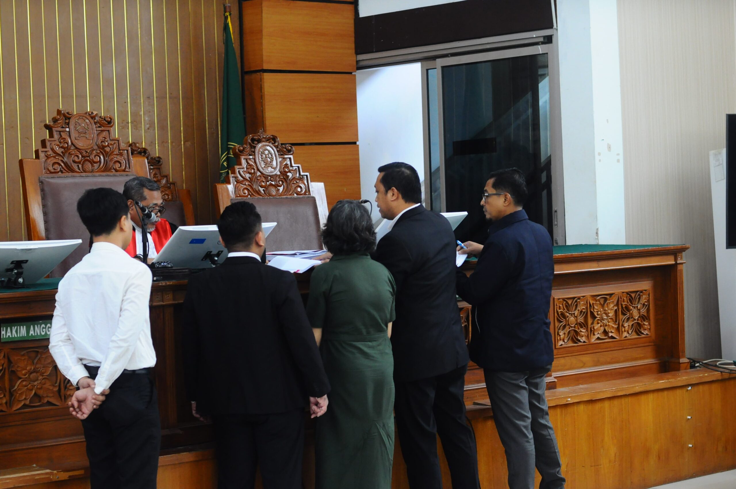 Praperadilan Hasto, Pengacara Minta Penyidik KPK Rossa Dihadirkan