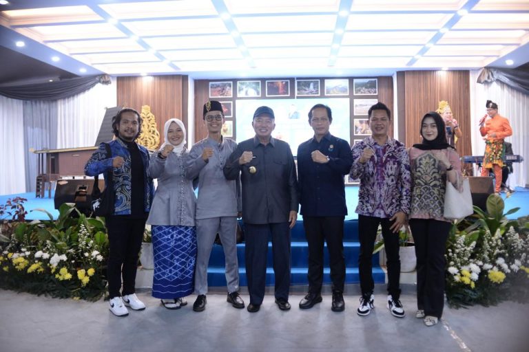Kuliner Khas Daerah Dipromosikan di Anjungan Kalsel TMII