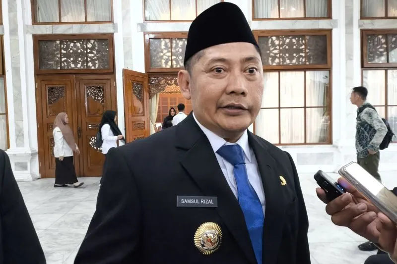 Bupati HST Bentuk Tim Kecil Pantau Loyalitas Kerja ASN