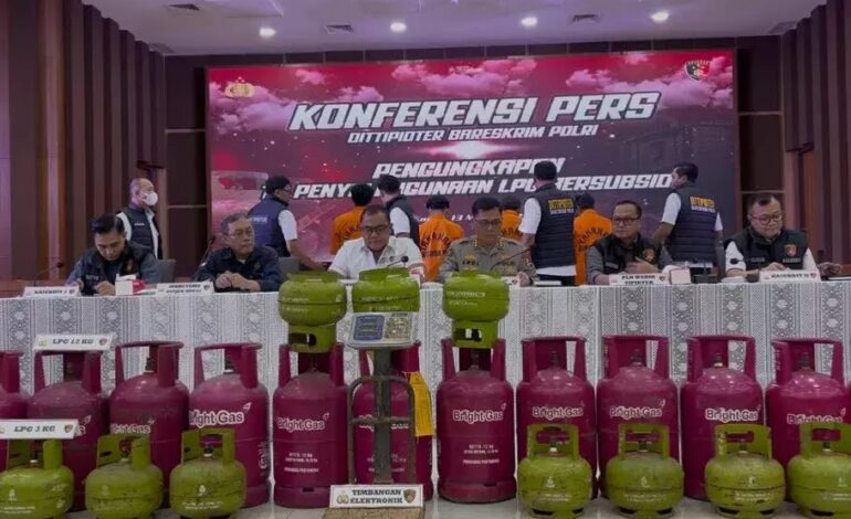 5 Tersangka Ditangkap Atas Penyalahgunaan LPG, Untung Rp10 Miliar