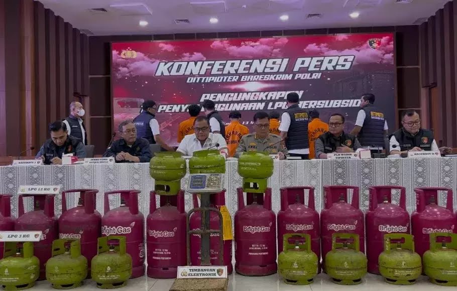 5 Tersangka Ditangkap Atas Penyalahgunaan LPG, Untung Rp10 Miliar