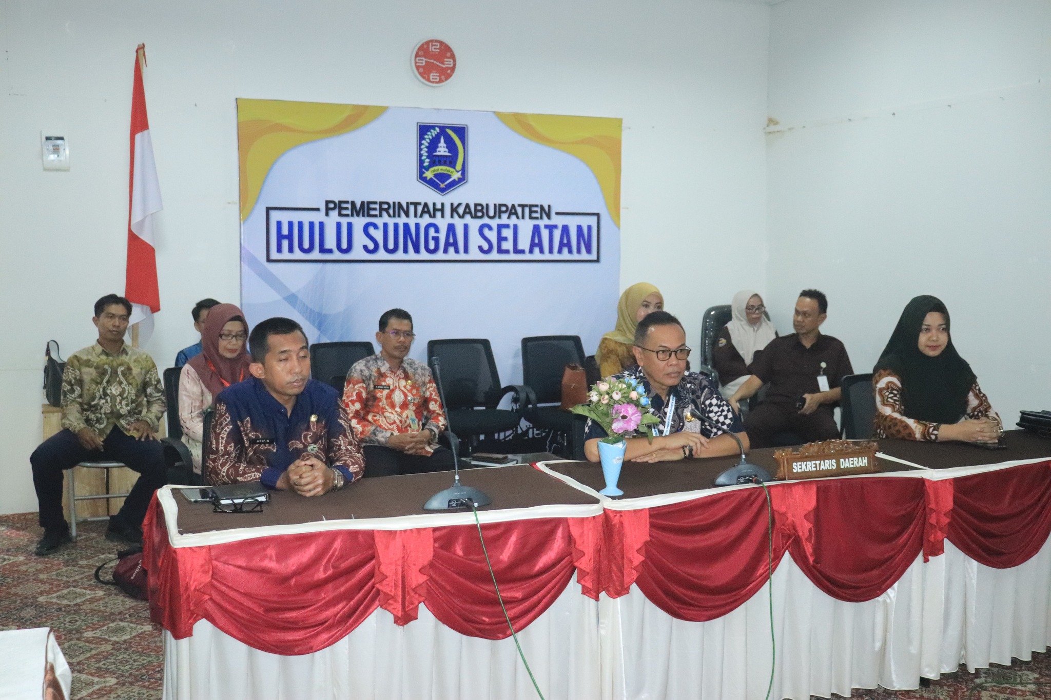 BERSAMA 13 KABUPATEN / KOTA, PEMKAB HSS IKUTI EXIT MEETING PEMERIKSAAN INTERIM LKPD 2024 BERSAMA BPKRI PERWAKILAN KALSEL