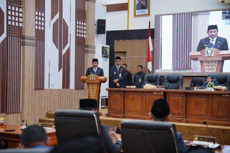 Rapat Paripurna DPRD, Bupati Balangan Sampaikan Enam Misi Pembangunan