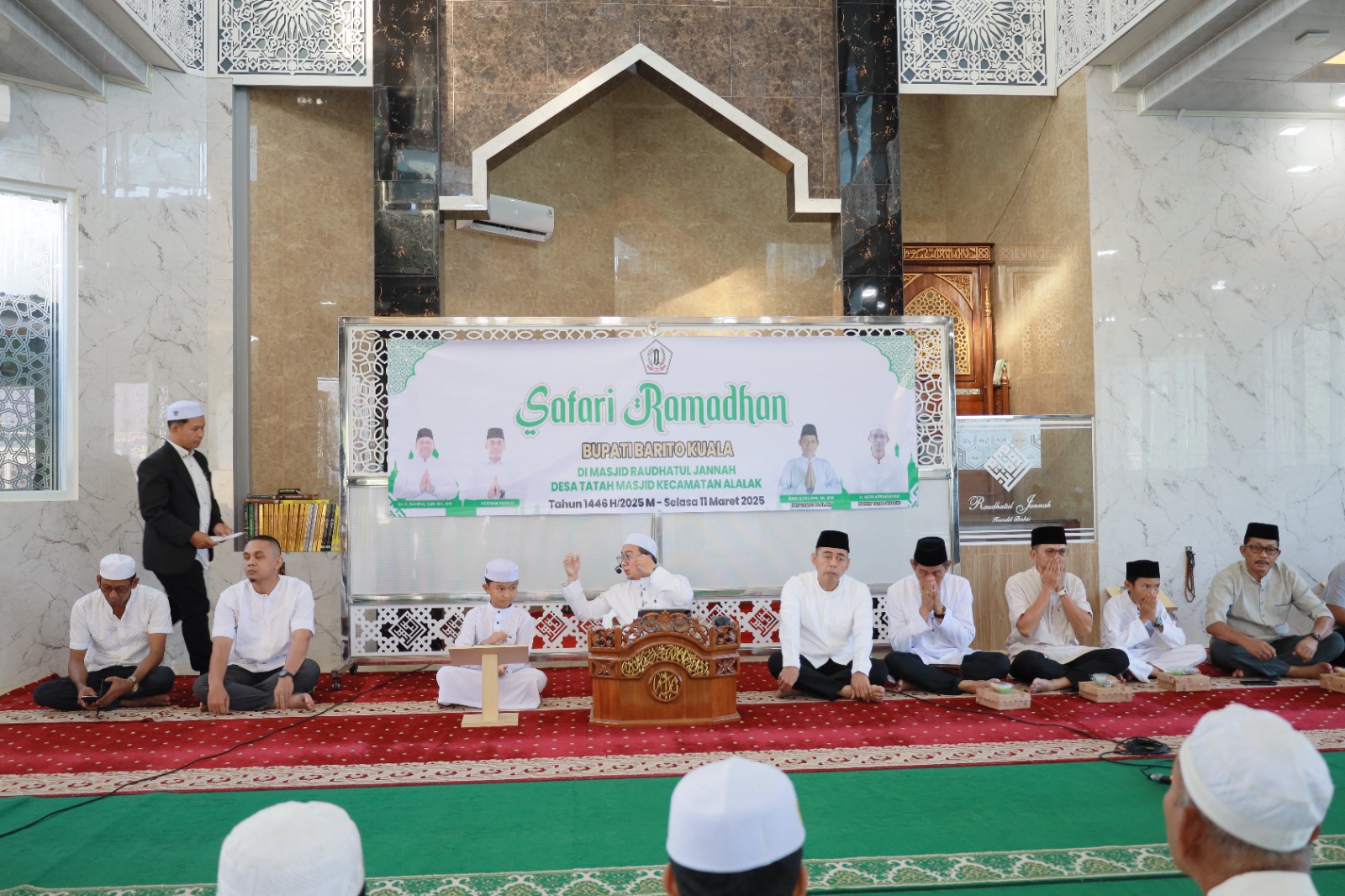 Hari Kedua Safari, Wabup Herman: Sama-sama Kita Rangkul Semua Program di Desa