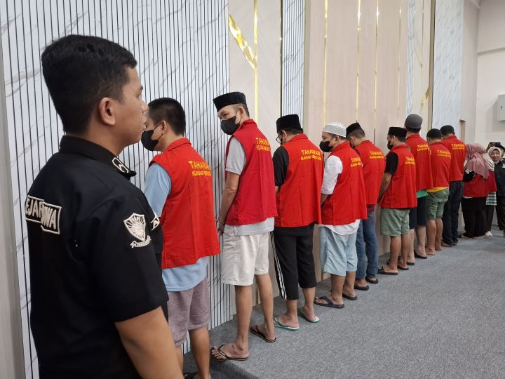11 Tersangka Peredaran Uang Palsu Diserahkan ke Kejaksaan