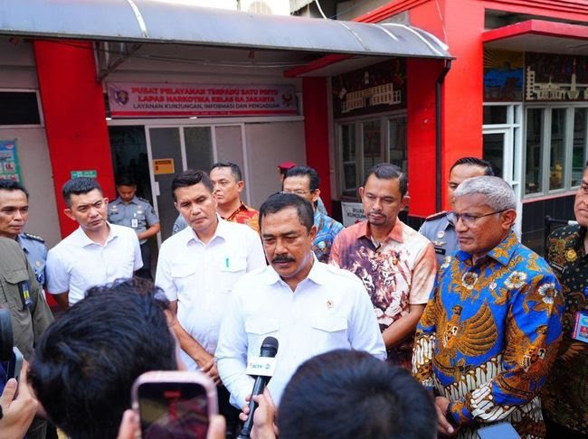 300 Napi Narkoba Vonis Mati dan Seumur Hidup Dipindah ke Nusakambangan
