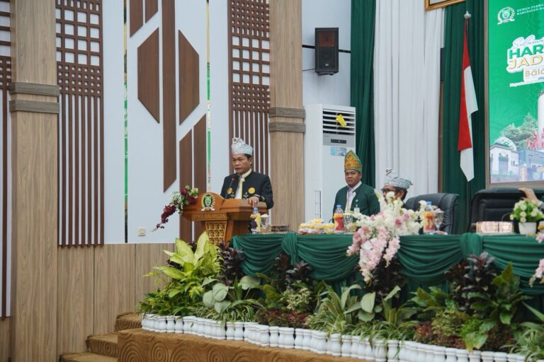 Bupati Abdul Hadi Ikuti Rapat Paripurna HUT Ke-22 Balangan di DPRD