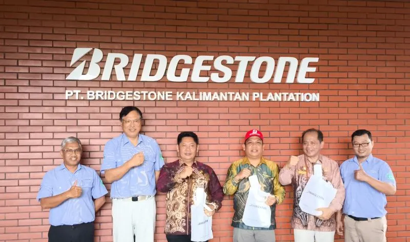 Pemkab HST dan Bridgestone Kerja Sama Pendampingan Petani Karet
