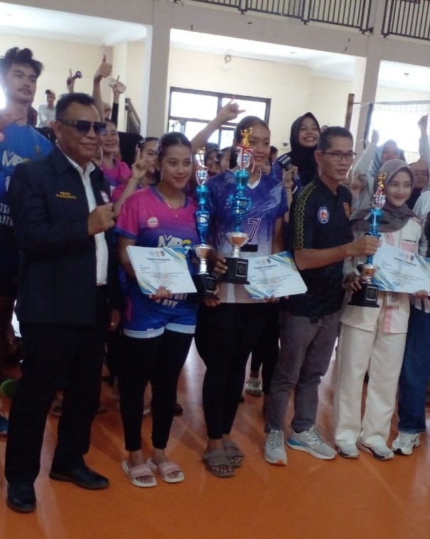 Tim Putra dan Putri Tanbu Juarai Kejurprov Bola Voli 2025