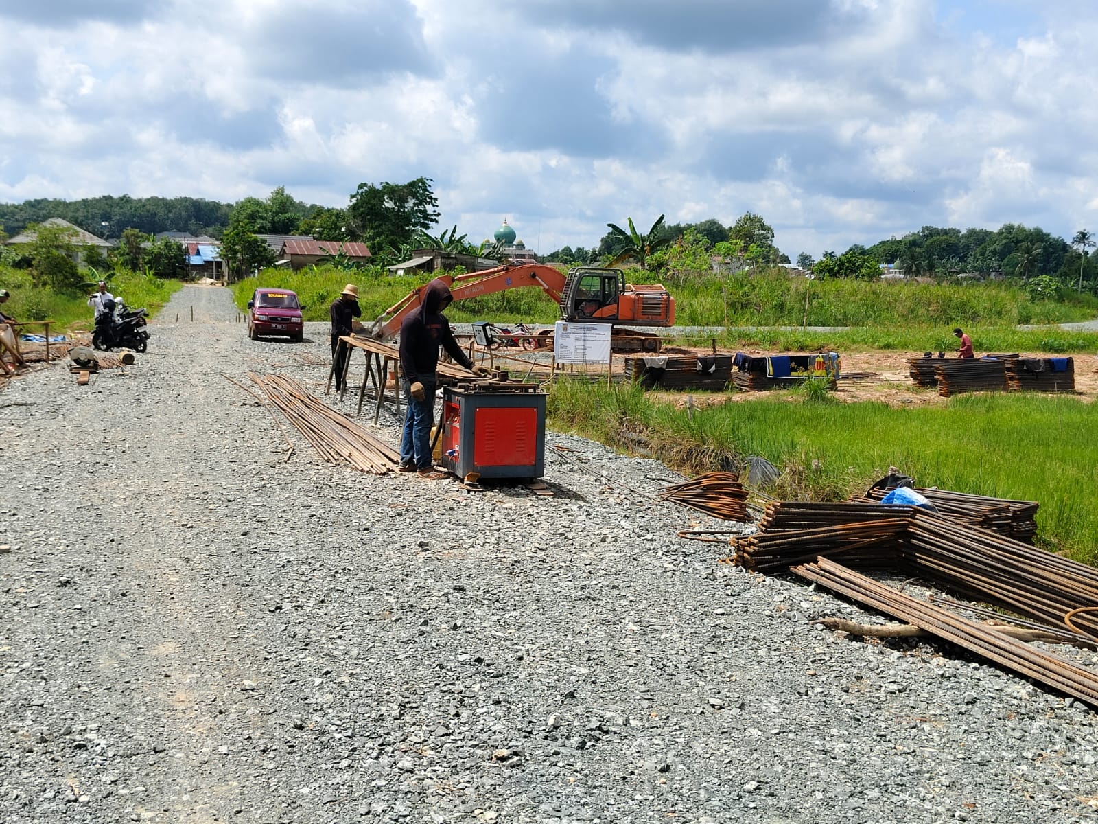 Diduga Serobot Tanah Warga, Proyek Pembangunan Jembatan di Banjarbaru Terancam Gagal