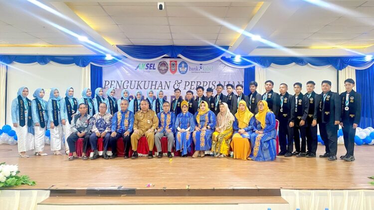 Pemkab Balangan Sosialisasi Program Unggulan 1.000 Sarjana ke Pelajar SMAN 1 Paringin
