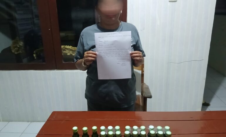 Seorang Ibu Kepergok Jual Alkohol Ilegal di Pulau Laut Selatan