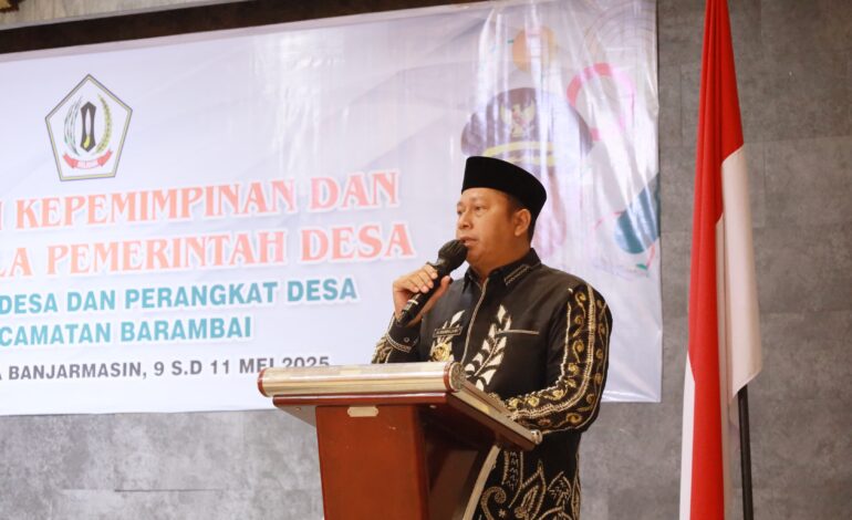 Bupati Batola Buka Dua Pelatihan Strategis Bagi Aparatur Desa