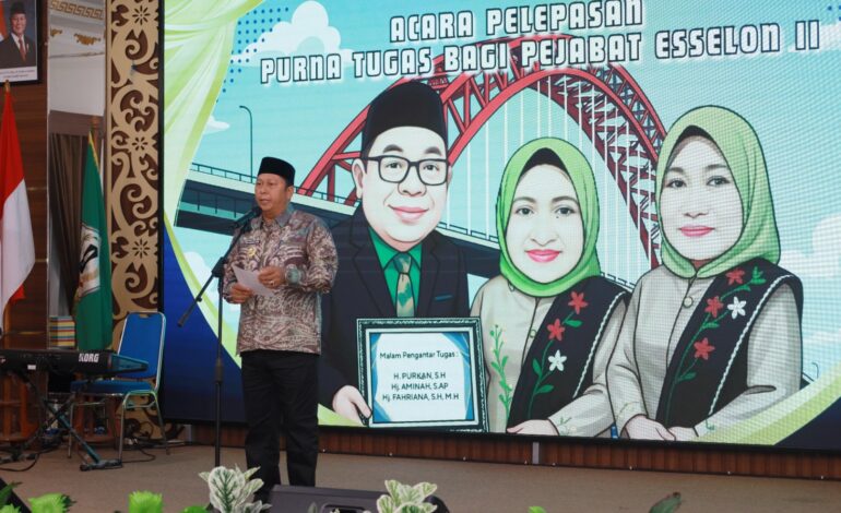Momen Haru Pelepasan Purna Tugas Pejabat Eselon II Pemkab Barito Kuala