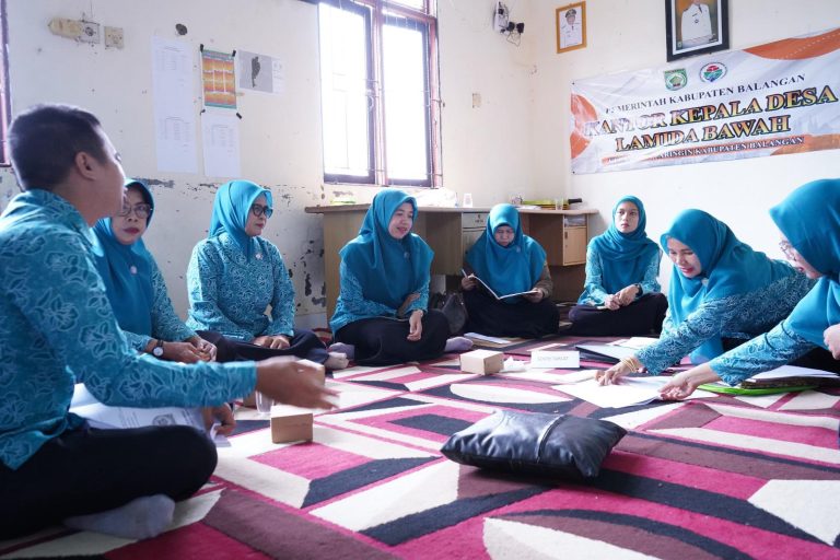 Pemkab Balangan Tingkatkan Kapasitas TPK2D Keluarga di Desa Lamida Bawah