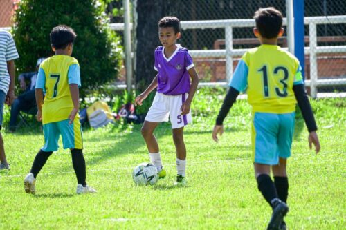 Puluhan Tim SD Berlaga di Turnamen Sepak Bola U-12 Banjarbaru