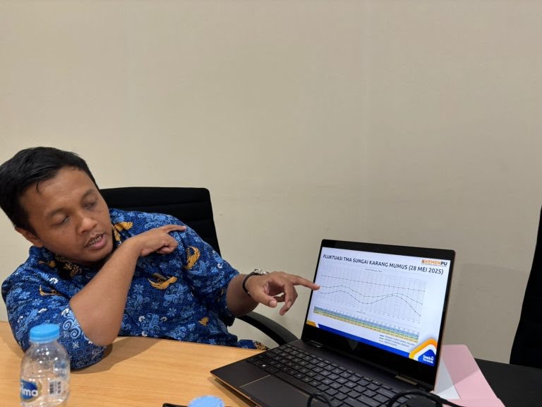 BWS Kalimantan V Sebut Pengerukan Sungai Mahakam Kurang Efektif Kendalikan Banjir