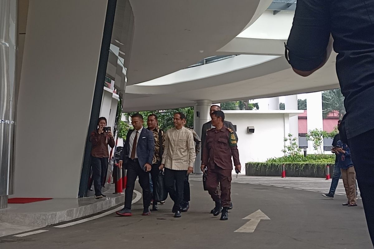 Eks Menteri Nadiem Makarim Hadiri Pemeriksaan di Kejaksaan Agung