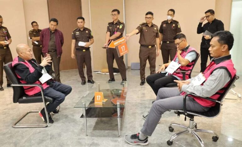 Berkas Perkara Hakim Penerima Suap Dilimpahkan ke Kejari Jakarta Pusat